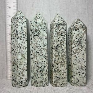 Kiwi Jasper Natural Crystal Tower